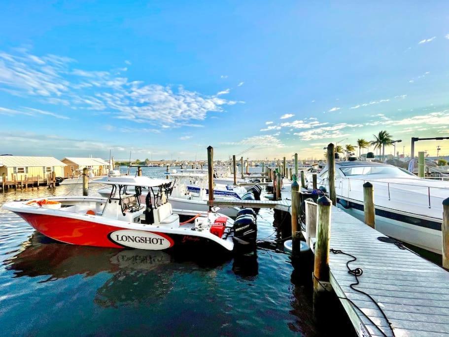 Eleuthera - 2X2 Fully Updated Old Town Waterfront Corner Condo Key West Dış mekan fotoğraf