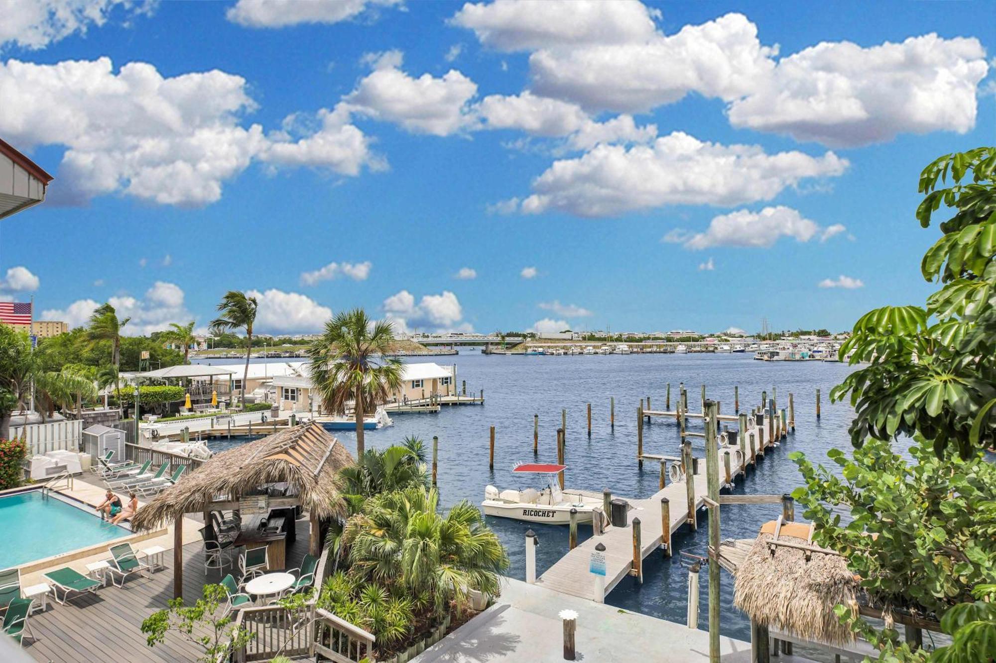 Eleuthera - 2X2 Fully Updated Old Town Waterfront Corner Condo Key West Dış mekan fotoğraf