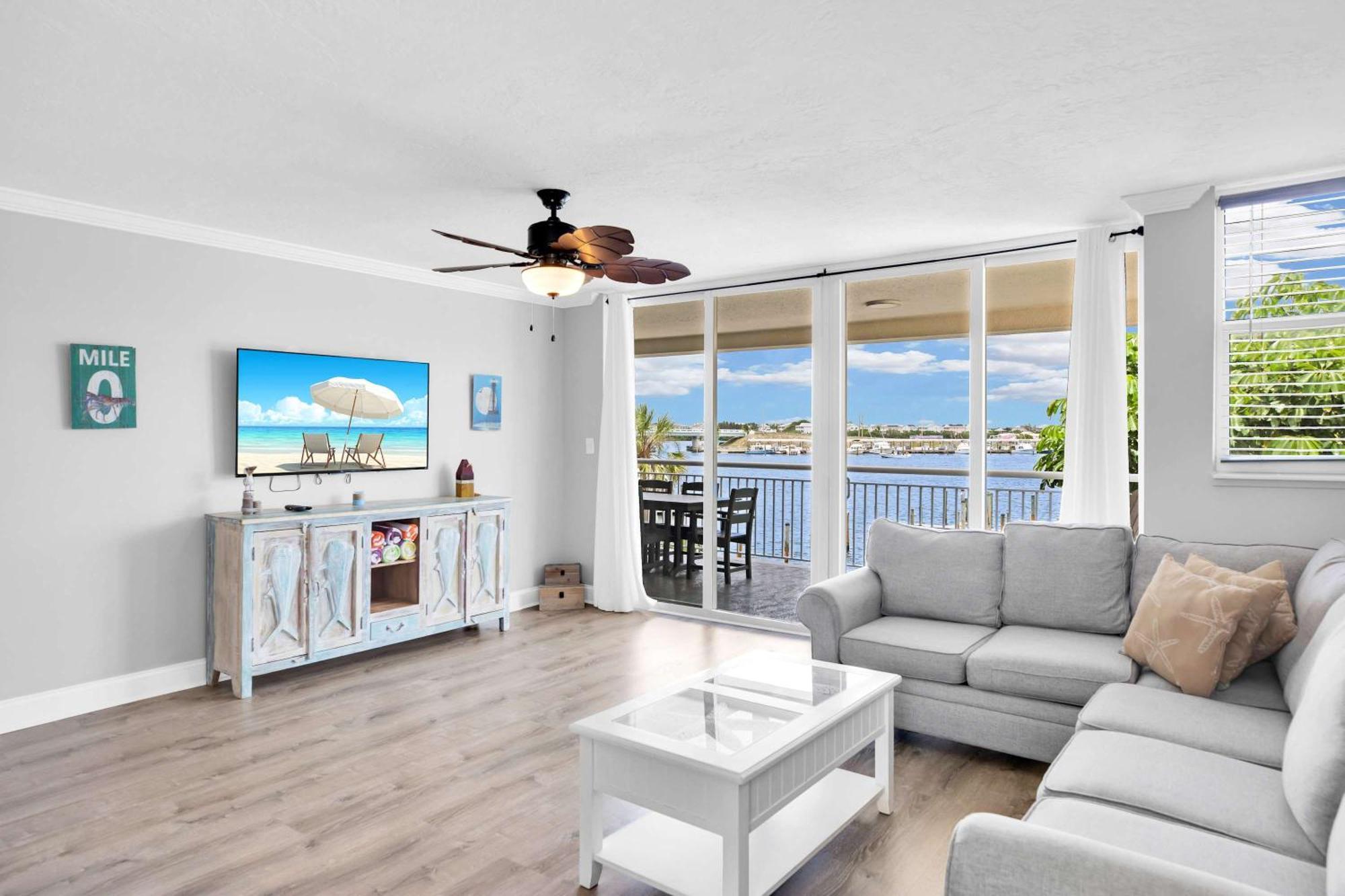Eleuthera - 2X2 Fully Updated Old Town Waterfront Corner Condo Key West Dış mekan fotoğraf